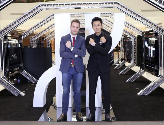 宇舶表揭幕法拉利主题展 携手李晨呈现创意和激情融合