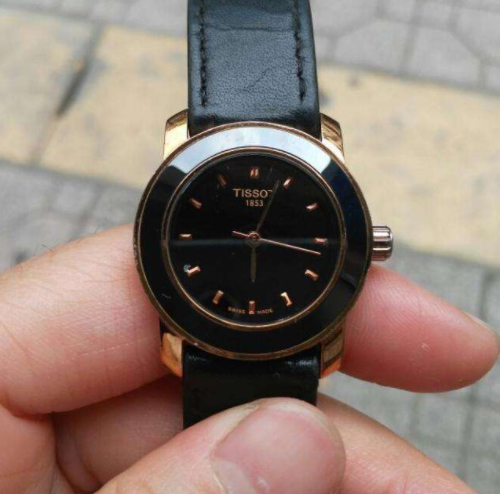 天梭手表t095公价哪里找？手表怎么保养？