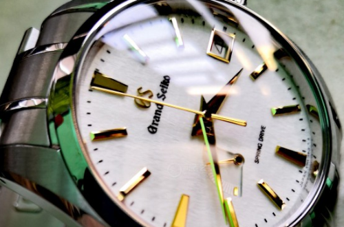冠蓝狮日本品牌的手表，在哪里可以买到？