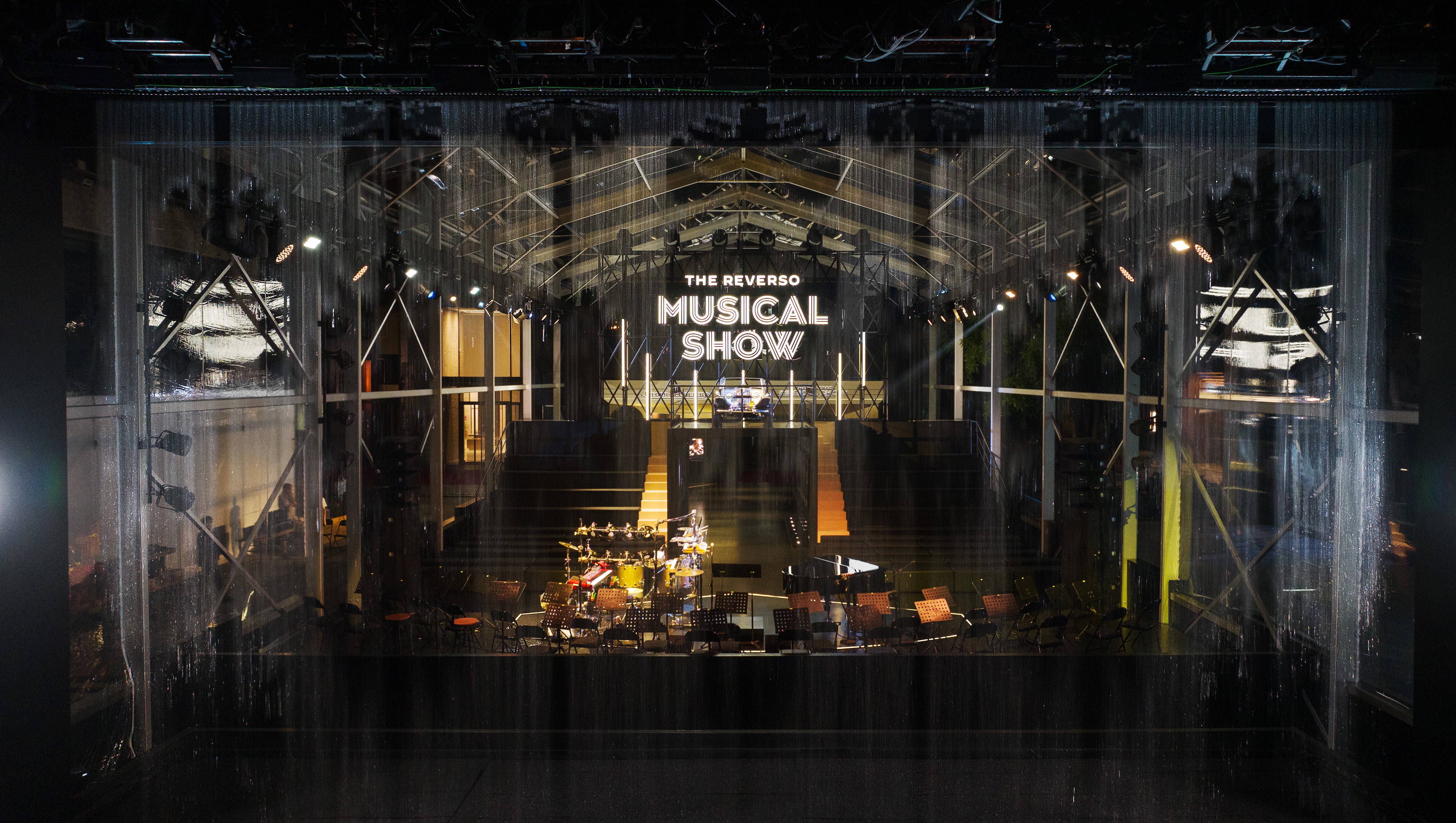 谱写光影流动 致敬黄金比例 —— 积家于2023年上海国际电影节期间呈献视听盛宴