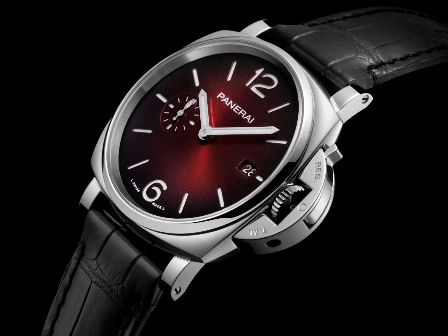 沛纳海全新推出 Luminor Due庐米诺杜尔系列 勃艮第红腕表