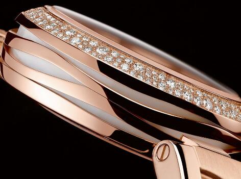 LADYMATIC系列 为21世纪设计⁠的腕表