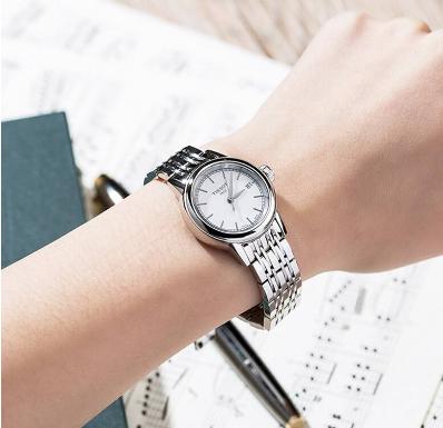 天梭手表女款盛时网有售吗？