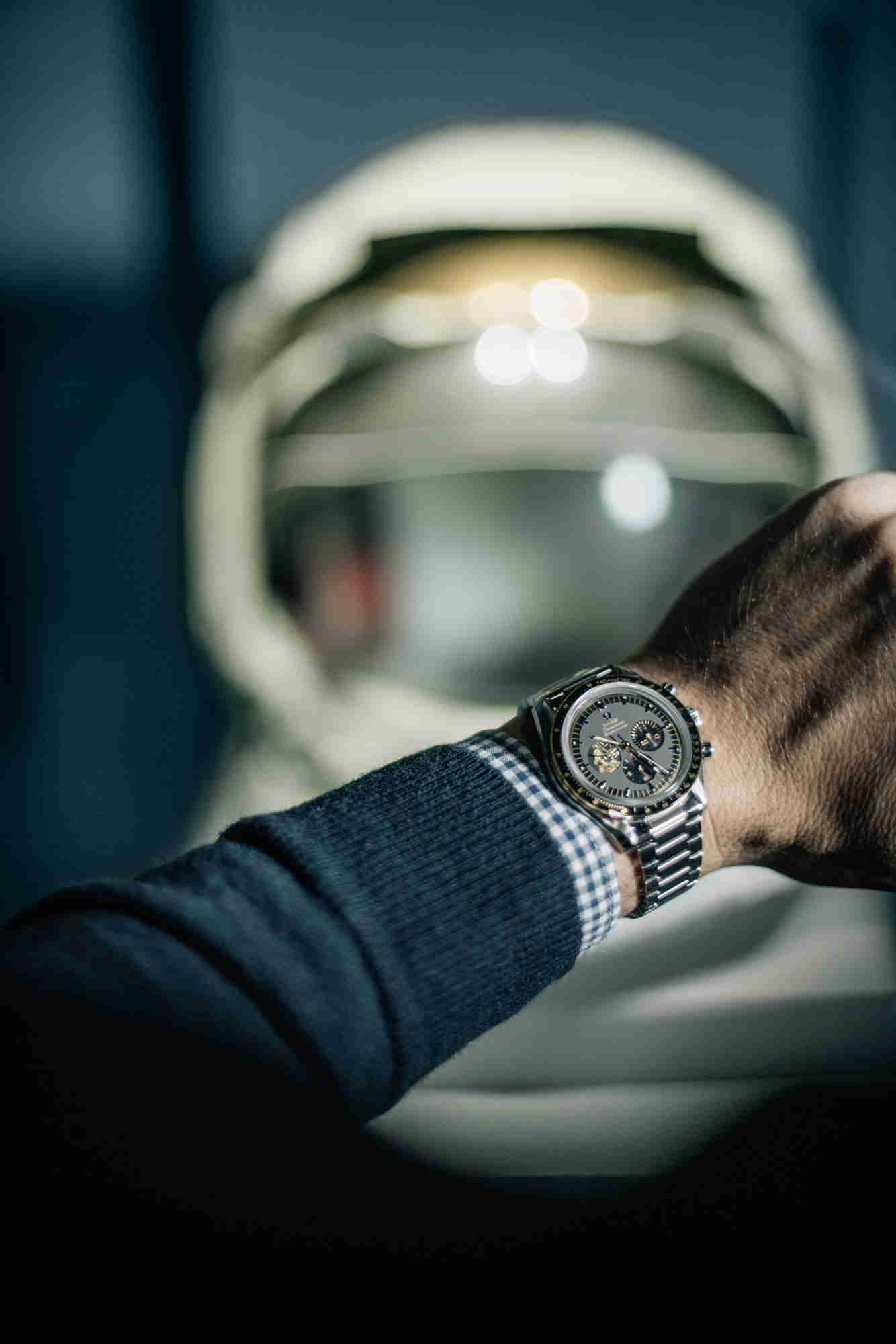 欧米茄发布超霸系列“阿波罗11号”50周年纪念限量版腕表