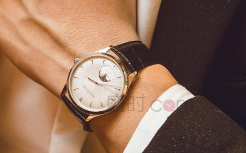 了解手表积家价格，带你选择一款合适的腕表。