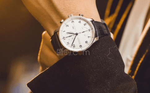 iwc手表 专注于技术与创新的存在