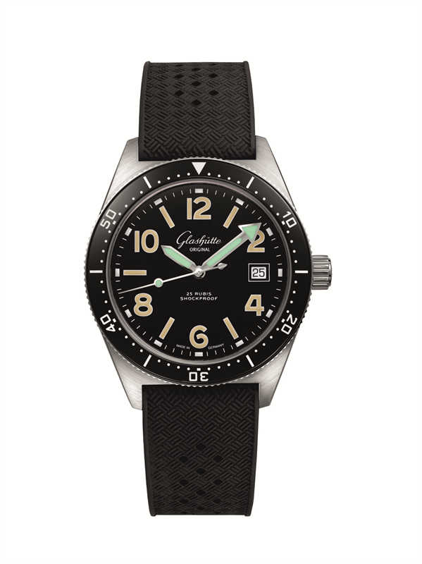 SeaQ 腕表复兴德国钟表重镇格拉苏蒂的潜水表传统