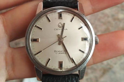 八十年代雪铁纳手表当时多少钱，现在能值多少钱？