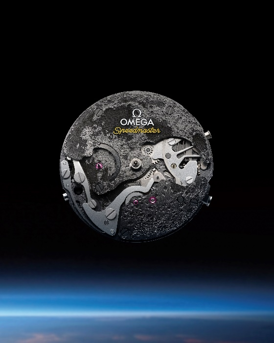 欧米茄推出全新超霸系列“月之暗面” 阿波罗8号腕表 致敬人类太空探索传奇