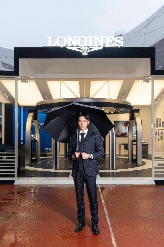 第十一届浪琴表北京国际马术大师赛优雅上演 璀璨星光闪耀鸟巢，精准时计见证腾跃时刻