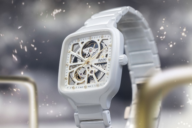 缤纷圣诞礼遇 Rado 瑞士雷达表与您耀启时光